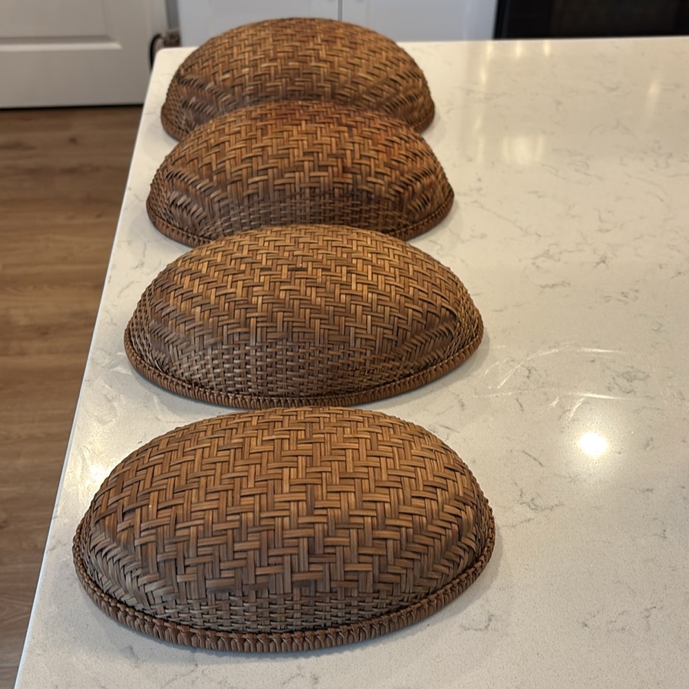 Stunning handwoven oval rattan baskets 4 different sizes - Picture 6 of 7